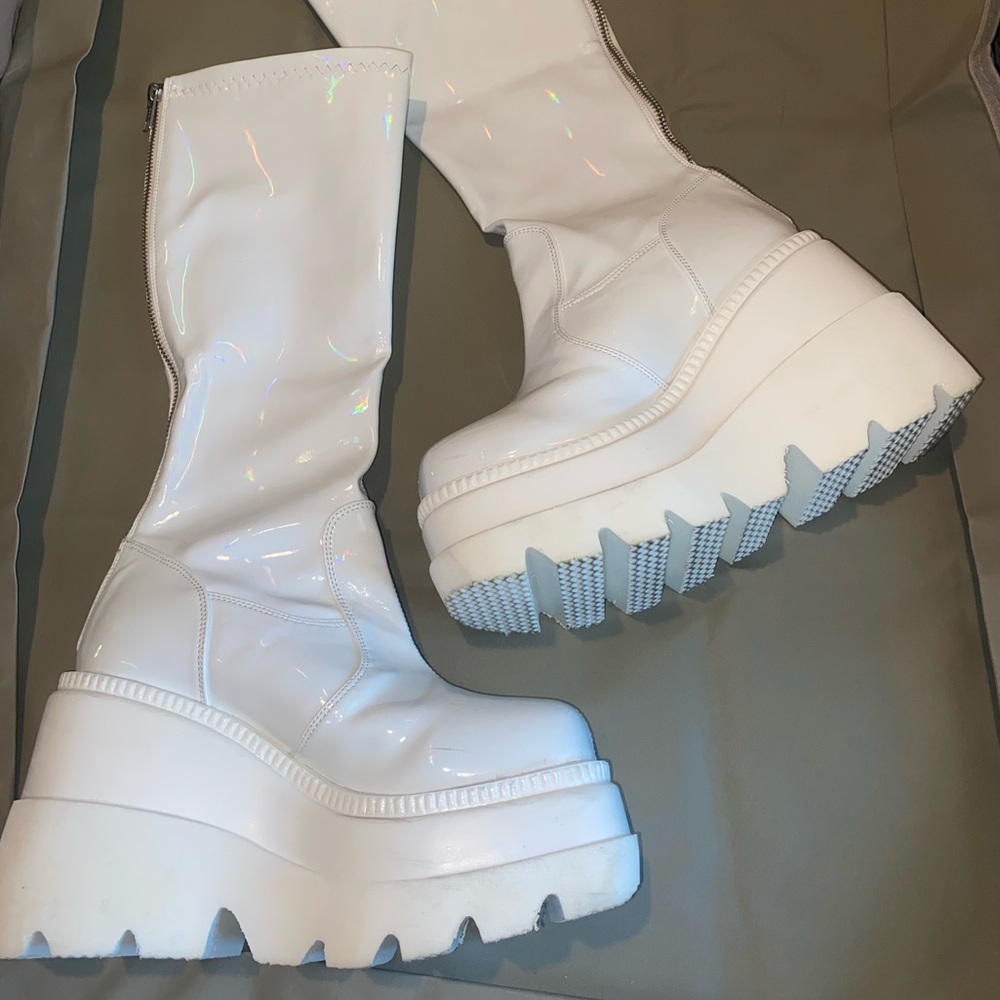 Demonia Shaker - 65 boots